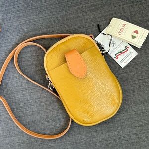 NWT DIVINA FIRENZE PHONE SMALL CROSSBODY BAG PURSE ITALIAN LEATHER